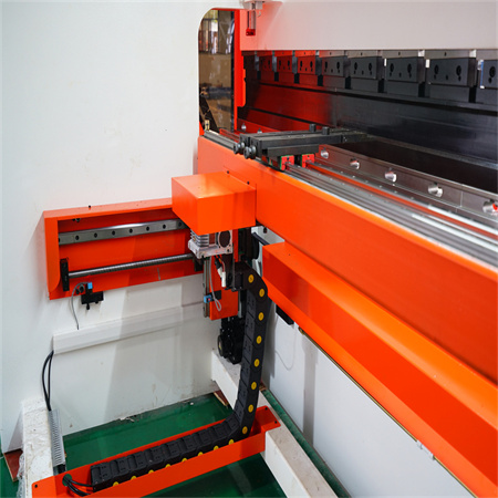 Advances Technology Hydraulisk Automatisk Professionell CNC kantpress 8-axlig med hög konfiguration